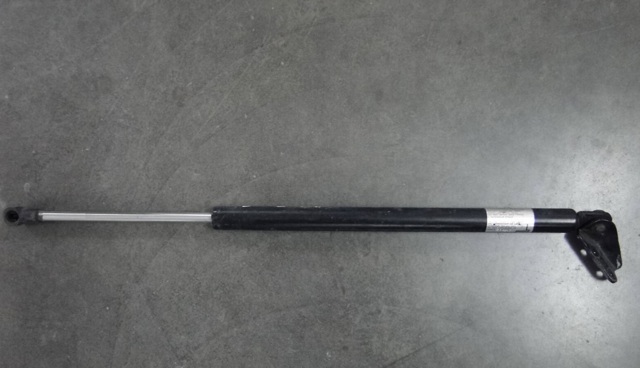 Стійка задніх дверей EG2163620C MAZDA