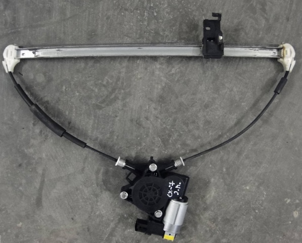 Механізм склопідйомника двері задньої, лівої EG2173590A MAZDA