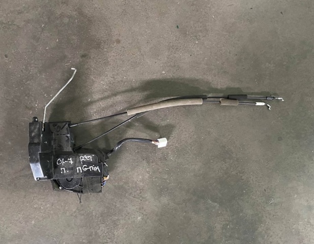 Внутрішній дверний замок EH1458310E MAZDA