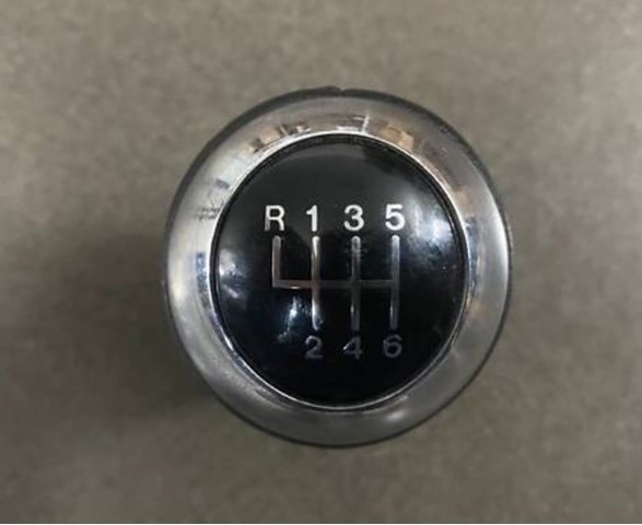 Ручка важеля коробки передач G39A46030 MAZDA