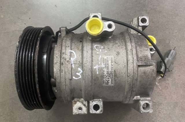 Компресор кондиціонера GJ6A61K00A MAZDA