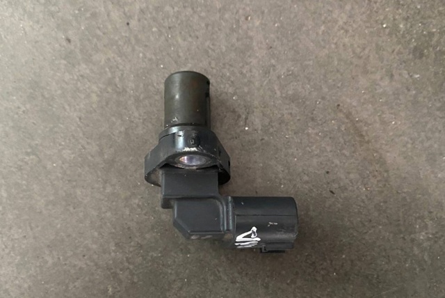 Датчик частоти обертання розподілвалу J5T32171 MITSUBISHI
