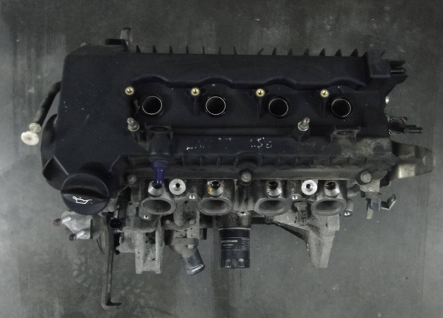 ГБЦ мотора MN155153 MITSUBISHI
