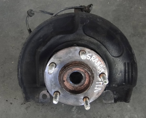 Цапфа передня ліва MR594355 MITSUBISHI