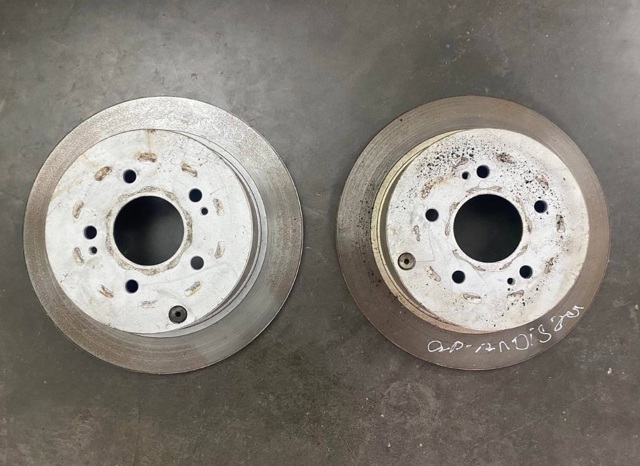 Дискові гальма MR955407 MITSUBISHI