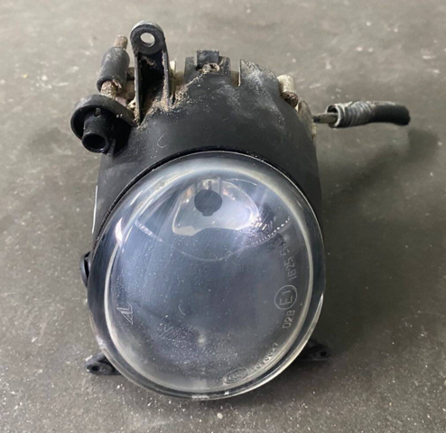 Протитуманка ліва MR957361 MITSUBISHI