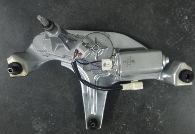 Двигун склоочисника заднього скла MR957748 MITSUBISHI