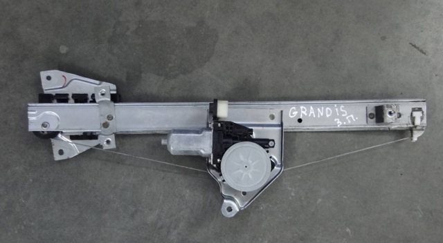 Механізм склопідйомника двері задньої, правої MR959660 MITSUBISHI