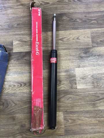 Амортизатор передній 365069 KAYABA