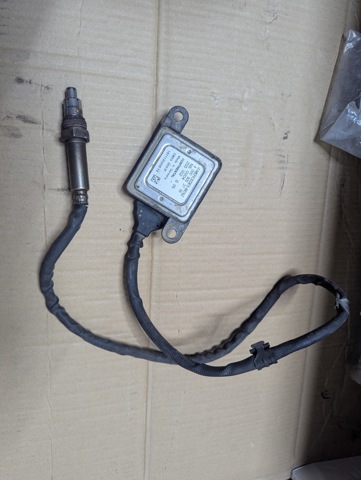 Датчик оксидів азоту NOX, передній A0009053706 MERCEDES