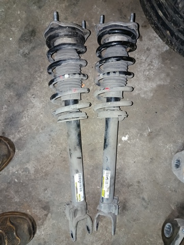 Стійка передня A2053202330 MERCEDES