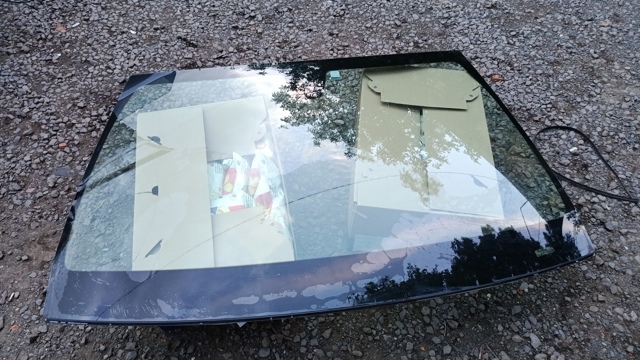 Скло лобове A2056708900 MERCEDES