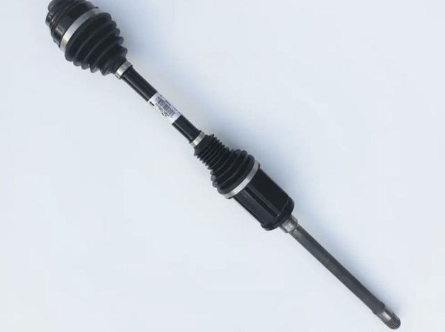 Привід правий 31608664676 BMW
