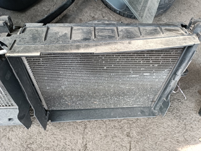 Повітроводи системи охолодження двигуна 215596207R RENAULT