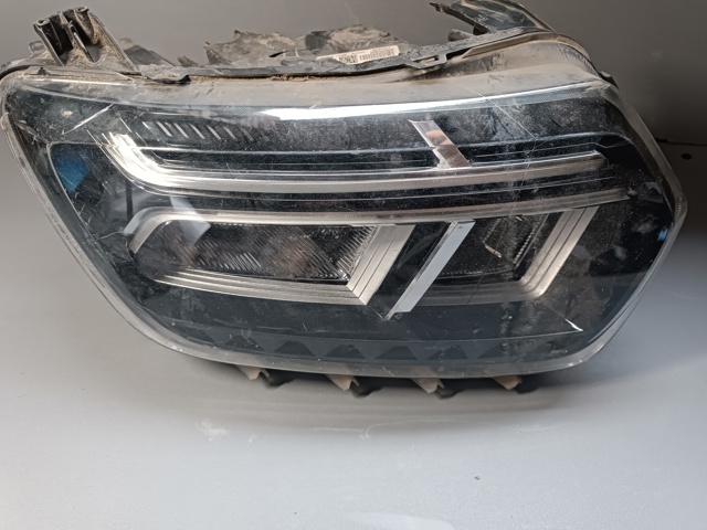 Основна фара - вставка 260103389R RENAULT