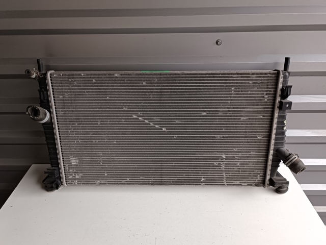 Радіатор охолодження 3M5H8005TL MAZDA