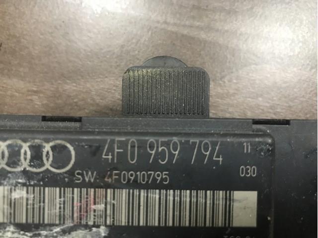 Блок комфорту задніх дверей 4F0959794 VAG