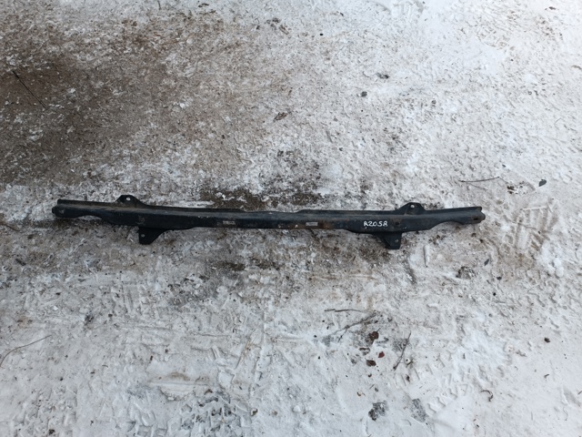 Рамка радіатора нижня 51711934328 BMW
