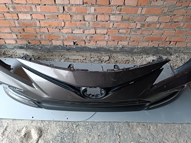 Накладка бампера переднього 5211133900 TOYOTA