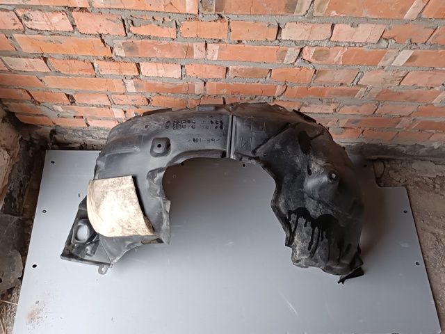 Підкрилок передній лівий 5380633080 TOYOTA