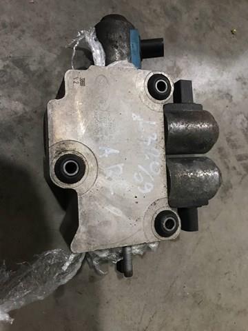 Блок клапанів активного стабілізатора 5H325E487BC LAND ROVER