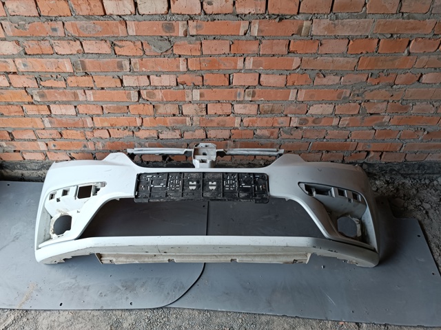 Кожух бампера переднього 620225466R RENAULT
