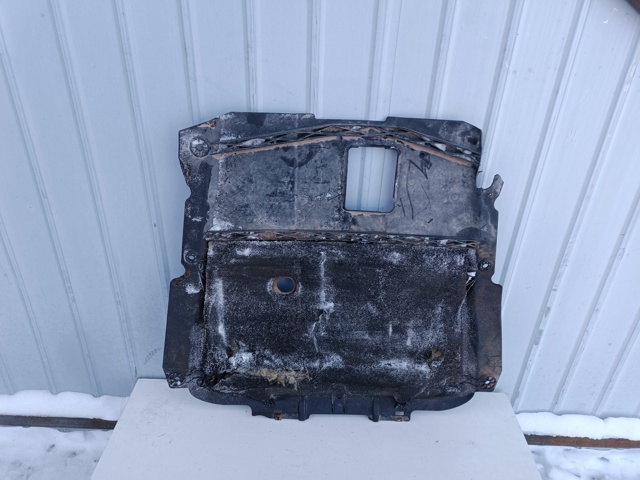 Захист піддона двигуна 758900184R RENAULT