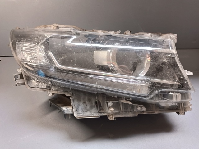 Основна фара - вставка 8114560N20 TOYOTA