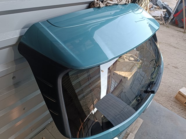 Спойлер кришки багажника 87210J9000 HYUNDAI