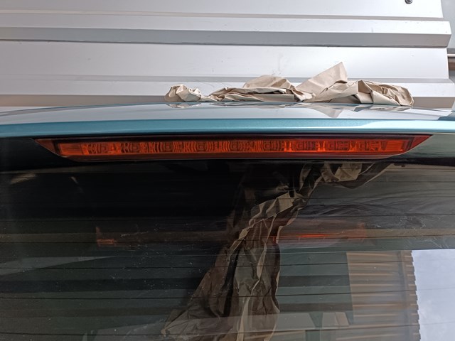 Стоп-сигнал заднього скла 92700J9000 HYUNDAI