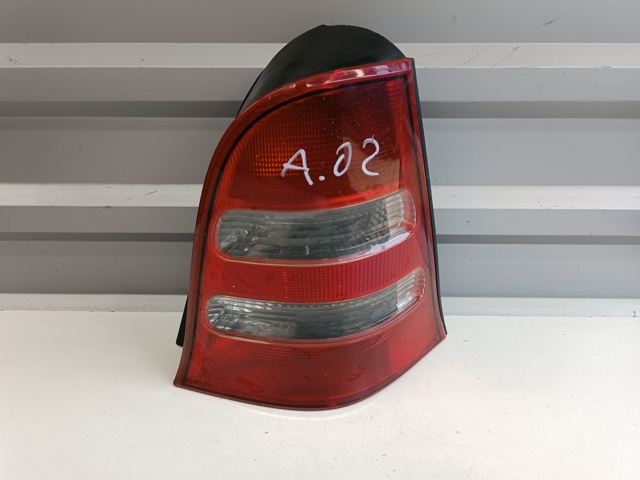 Задній правий стоп A1688202864 MERCEDES