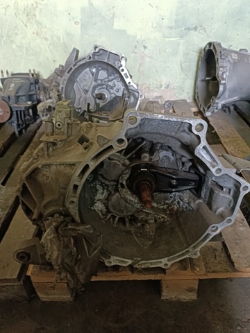 МКП в зборі A6031701XC MAZDA