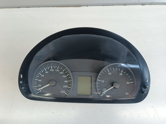 Щиток приладів A6394462121 MERCEDES