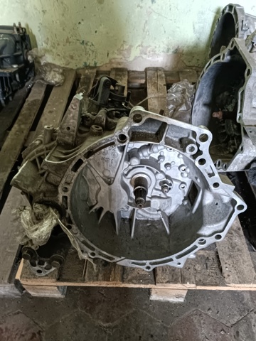 Механічна коробка перемикання передач AC021701XC MAZDA