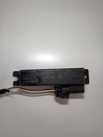 Антена автомобильна AH4215K603AA LAND ROVER