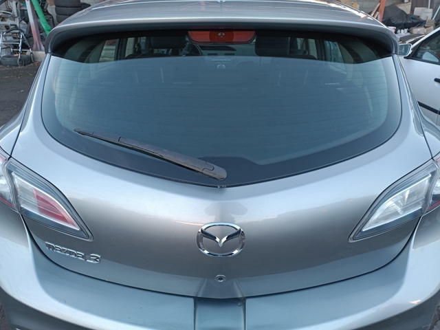 Задня ляда BBY96202XE MAZDA