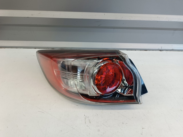 Ліхтар задній BCW851160D MAZDA
