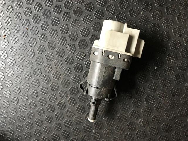 Датчик включення стопсигналу BJ3213480AA LAND ROVER