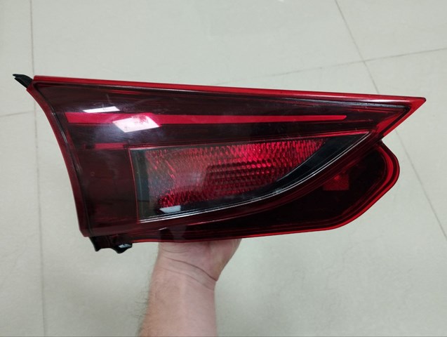 Стоп задній BJF1513G0B MAZDA
