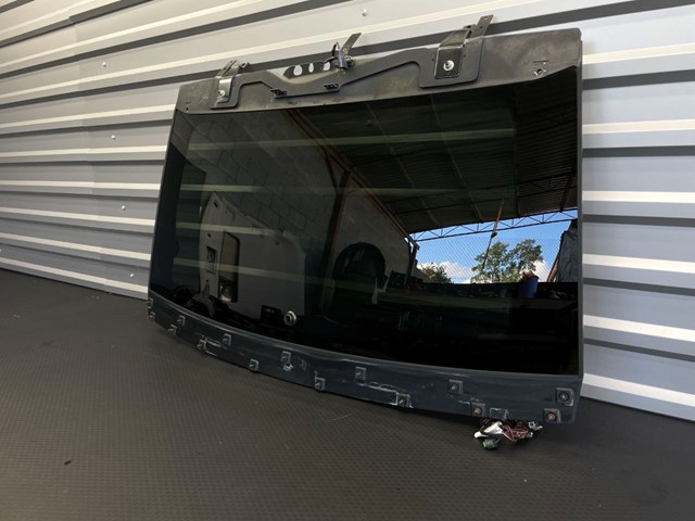 Скло двері задка CQG500031 LAND ROVER