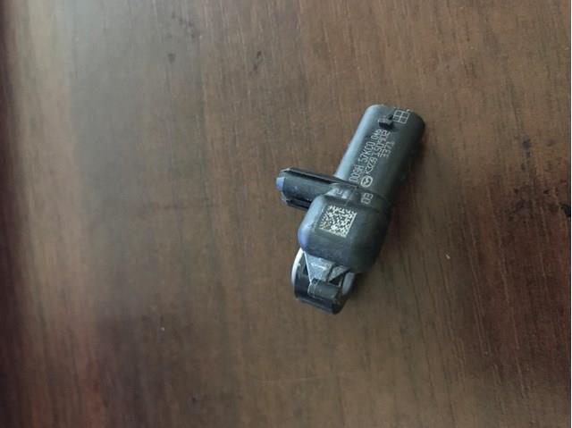 Датчик подушки безпеки D09H57KC0 MAZDA