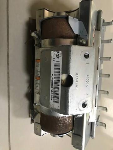 Подушка безпеки пасажира EH146035XA02 MAZDA
