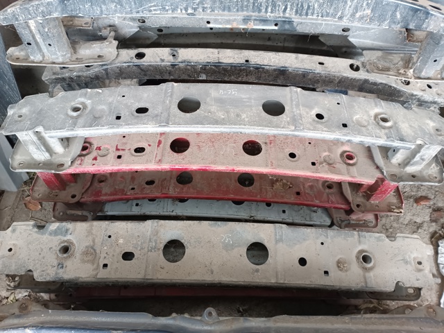 Балка бампера заднього GHK150260 MAZDA