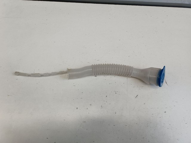 Горловина бачка омивача GHP967484A MAZDA