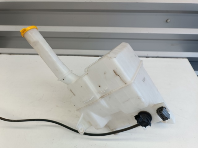 GR1L67481A Mazda