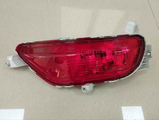 Ліхтар заднього бампера, правий KB8M51650C MAZDA