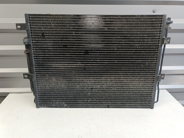 Конденсатор системи охолодження системи LR015556 LAND ROVER