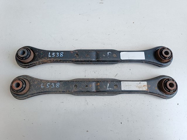 Задня поперечна тяга LR029576 LAND ROVER