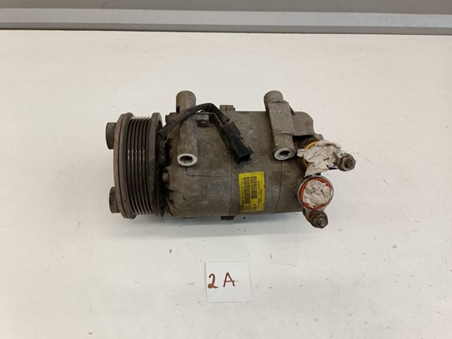 Компресор кліматичної установки LR051045 LAND ROVER