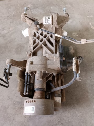 Диференціал задній LR072726 LAND ROVER